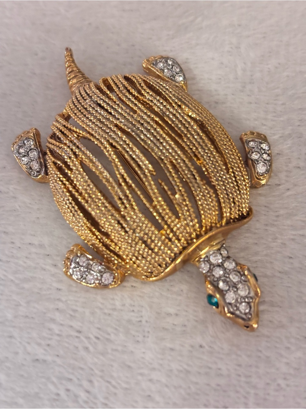 Vintage CRAFT Turtle Brooch Gold Tone Rhinestone Green Eye Figural Pin